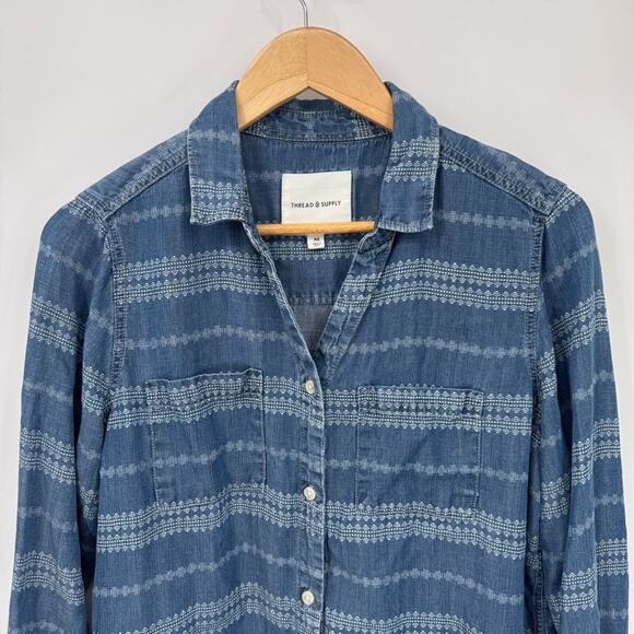 Thread & Supply Western Boho‎ Chambray Button Front Shirt Medium Blue Lyocell - Picture 2 of 10
